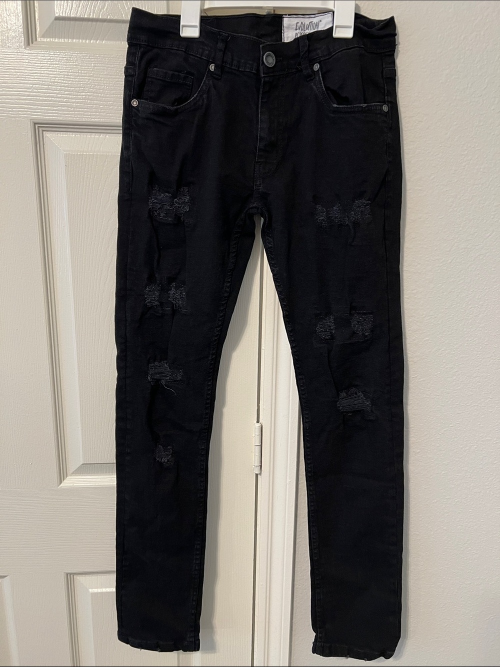 Black Distressed Men’s Skinny Jeans Evolution In Design sz 29x32